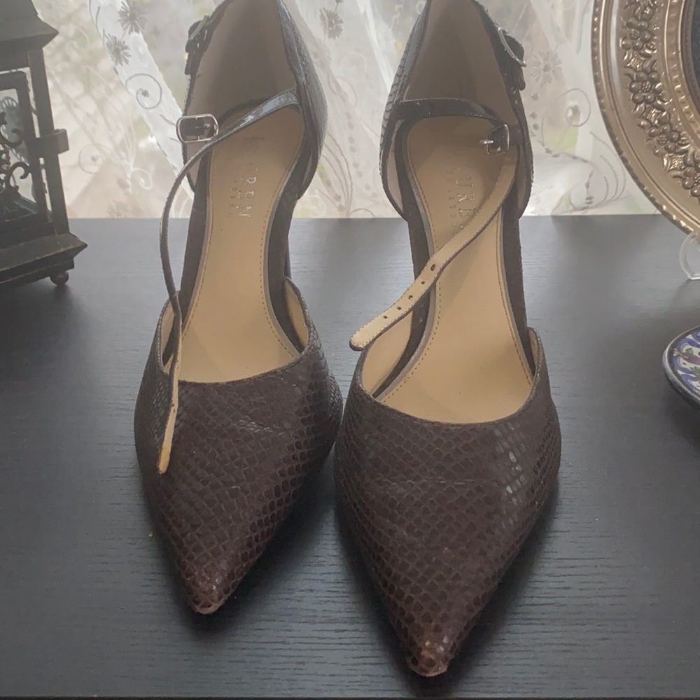 Raul Lauren high hill shoes